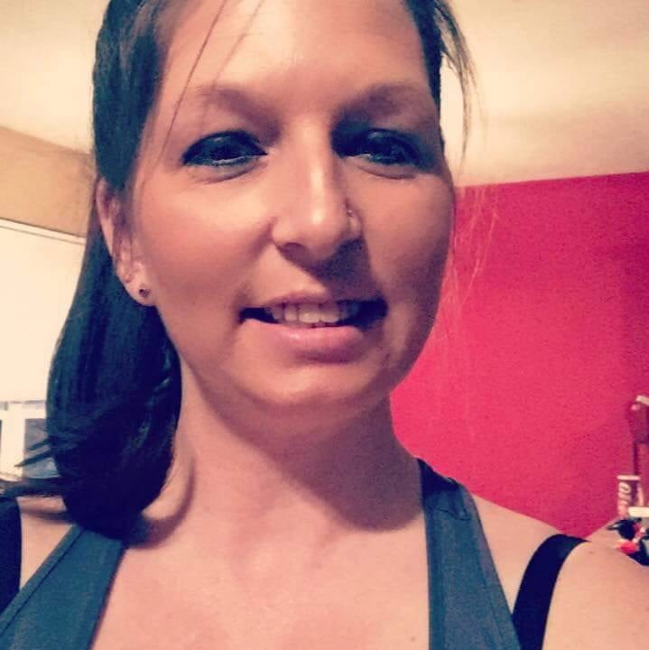 Mütter Nacktheit bekam aus
 #97318889