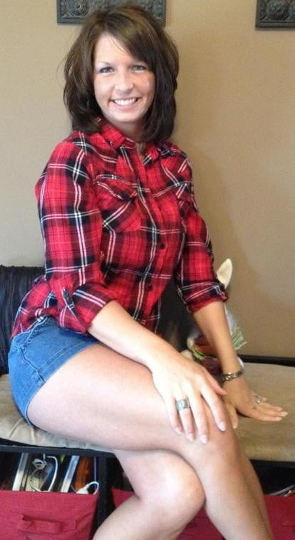 Mütter Nacktheit bekam aus
 #97318962