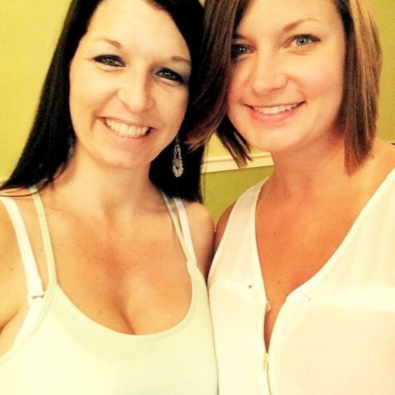 Mütter Nacktheit bekam aus
 #97318983