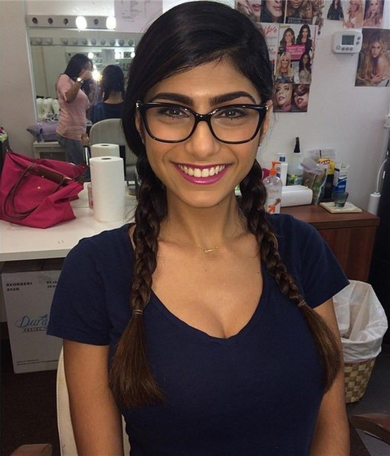 Mia khalifa
 #95220686