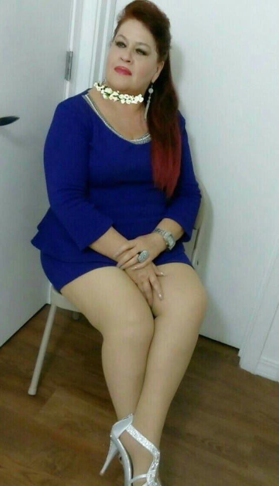 Full thighs in the mini 1522 #91017026
