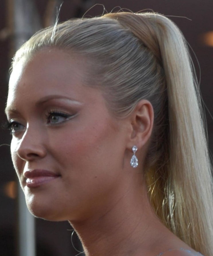 Kristanna loken
 #99680245