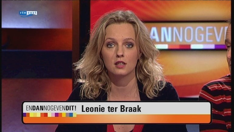 Carrie Ten Napel &amp; Leonie Ter Braak - RTV OOST #102475615