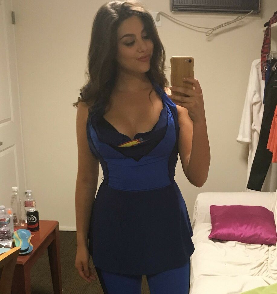 Kira Kosarin nude #109155959
