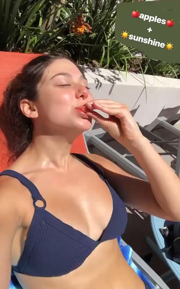 Kira Kosarin nuda #109156151