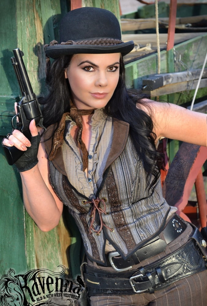 ヘイルック、カウガール
 #93662352