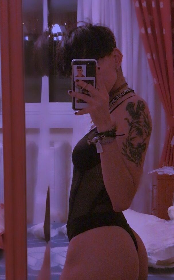 Covergore.666 desnuda #108067554