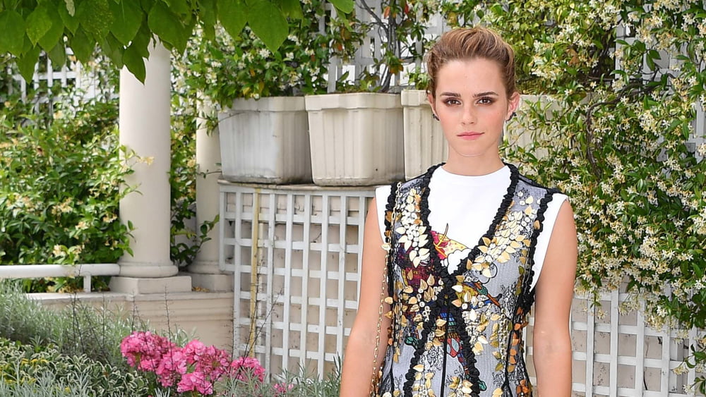 Emma watson sfondi 1march20
 #104629800