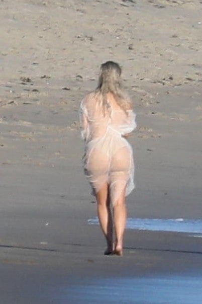 Kim kardashian desnuda
 #91806358