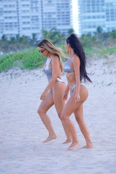Kim Kardashian Nude #91806512