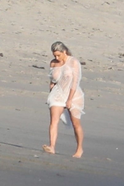 Kim kardashian desnuda
 #91806595