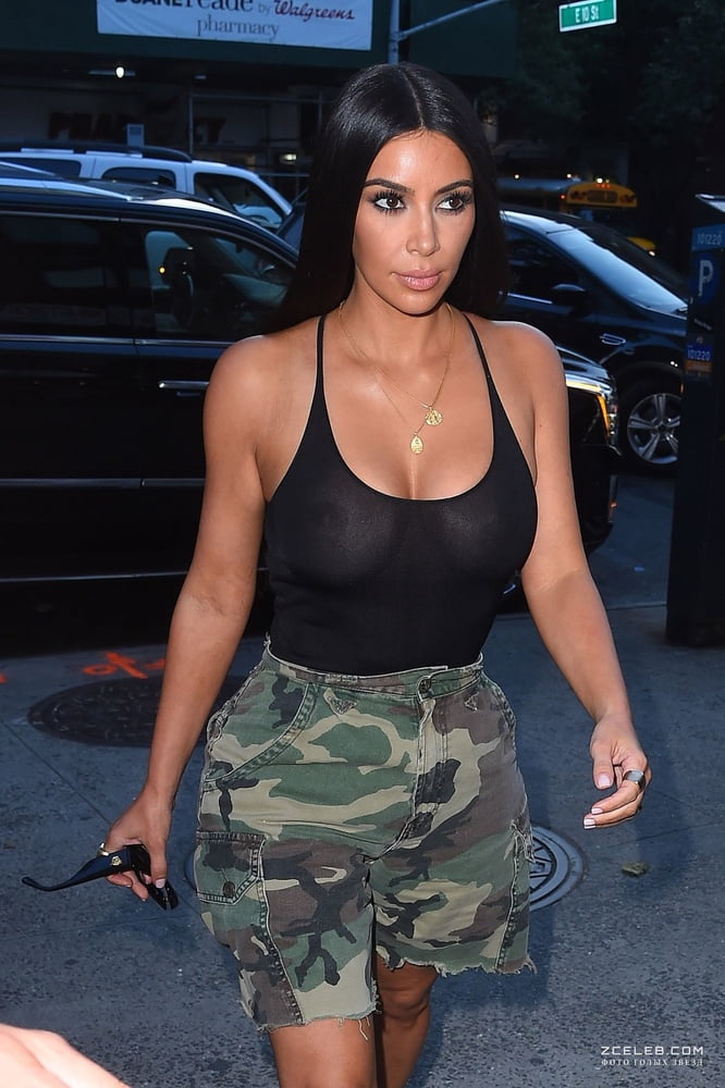 Kim kardashian nudo
 #91806670