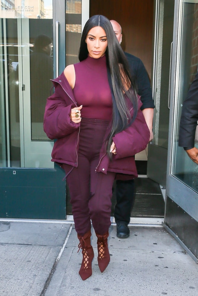 Kim kardashian nudo
 #91806720