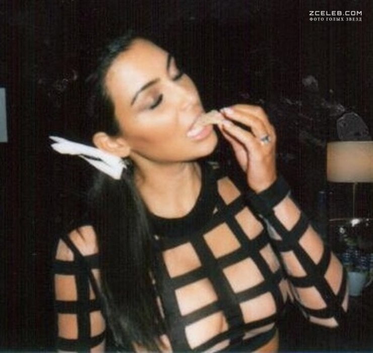 Kim kardashian desnuda
 #91806880