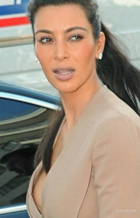 Kim kardashian nudo
 #91806984