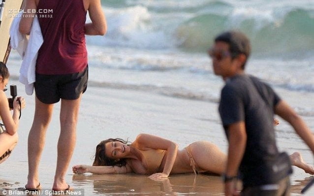 Kim kardashian desnuda
 #91807067