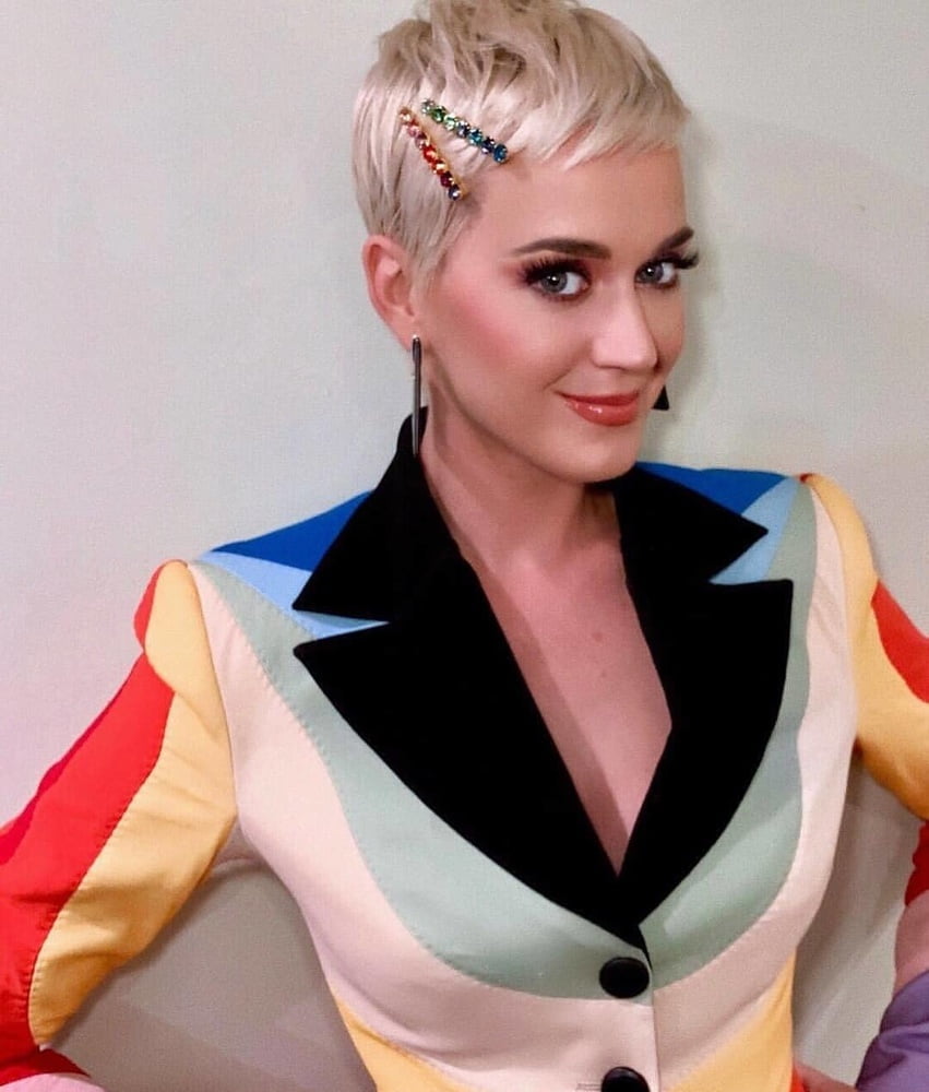 Katy perry immagini
 #101138303