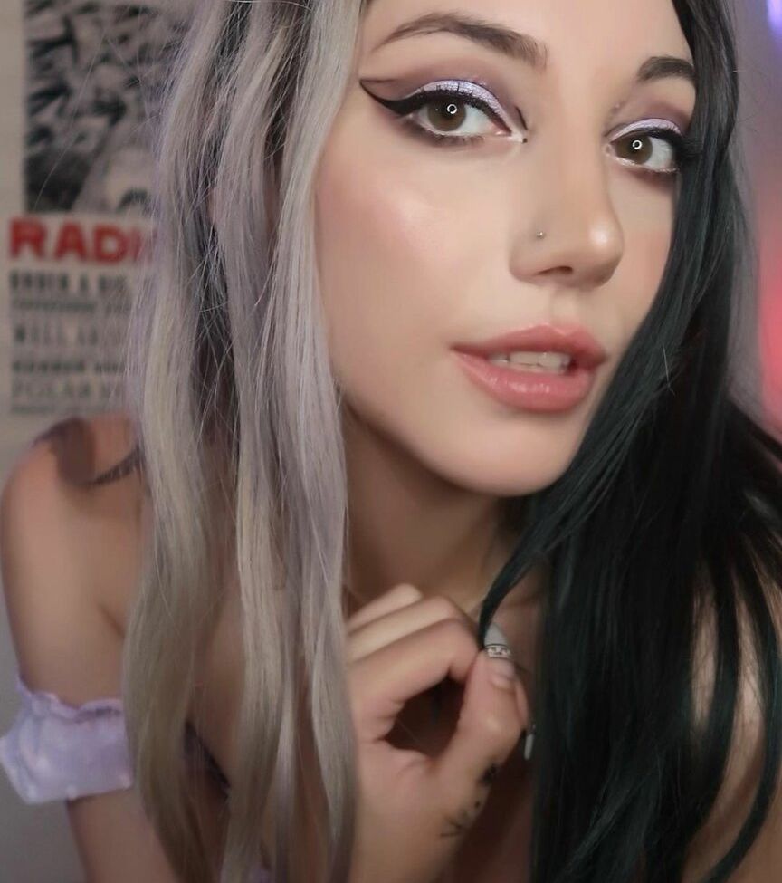 Moonstreuxx desnuda #108204932