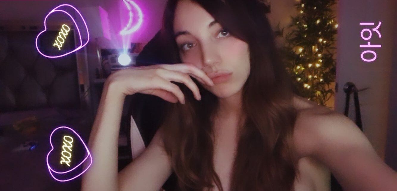 Moonstreuxx desnuda #108205019