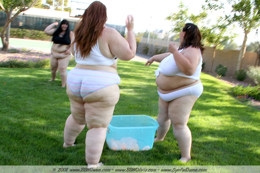 Hoodyman ssbbw 275 : More fat pigs exposed 2020. #104884199