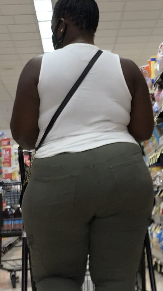 Candid Mann 2
 #86670003