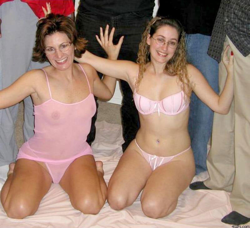 Mami & dochki
 #80535774