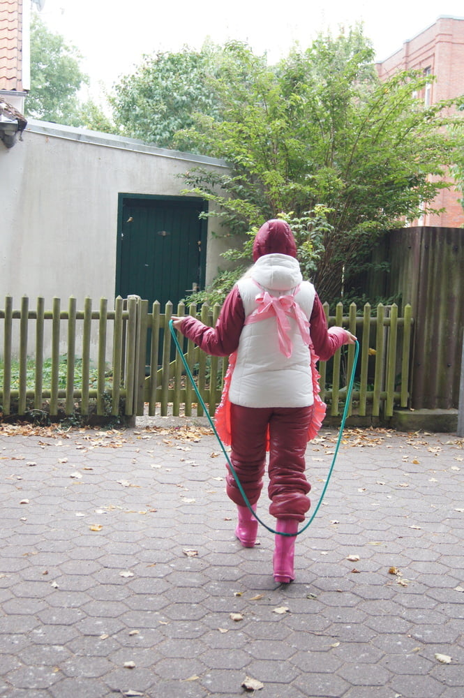 Rubberwhore soetje
 #94173072