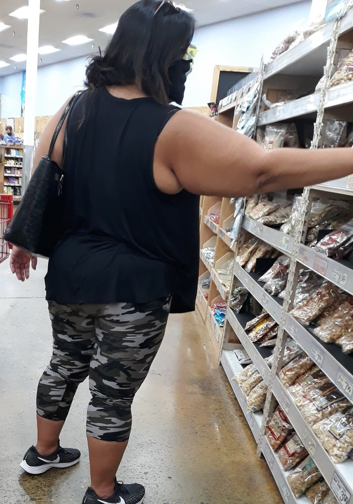 Cellulite Schlampen 2 . sehr fette Arme, schlaffer Arsch, Cellulite Bein
 #87508504