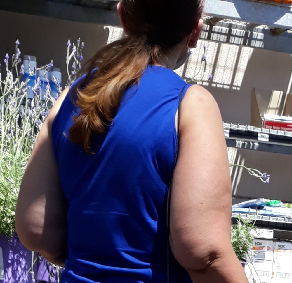 Cellulite Schlampen 2 . sehr fette Arme, schlaffer Arsch, Cellulite Bein
 #87508519