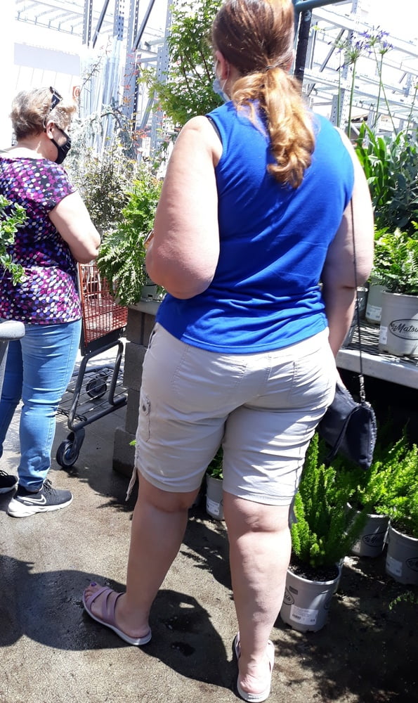 Cellulite Schlampen 2 . sehr fette Arme, schlaffer Arsch, Cellulite Bein
 #87508681