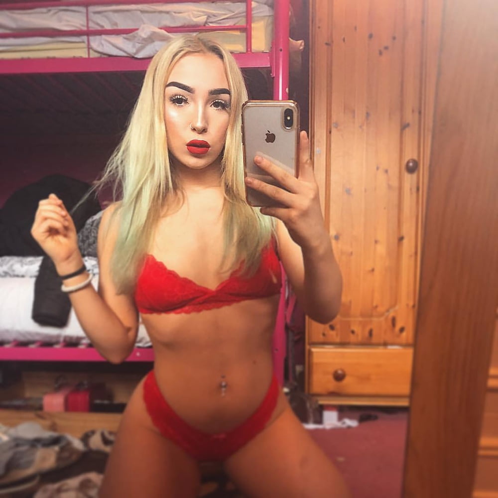 Jodie 4
 #97641694