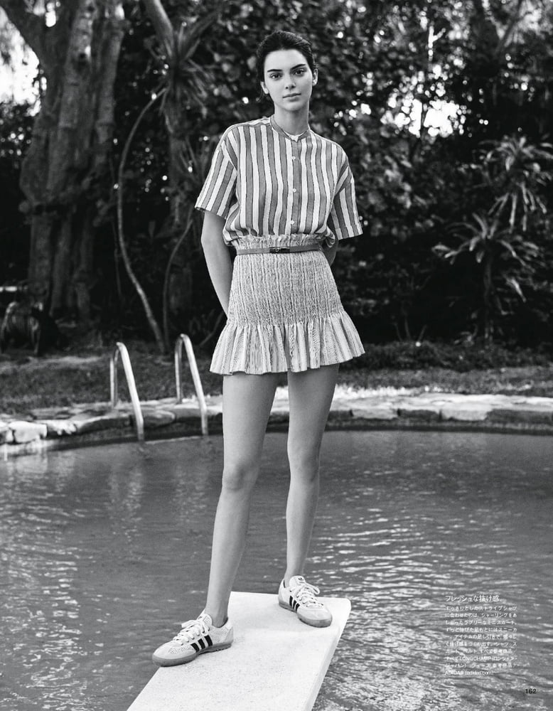 Celebs #16
 #87902531