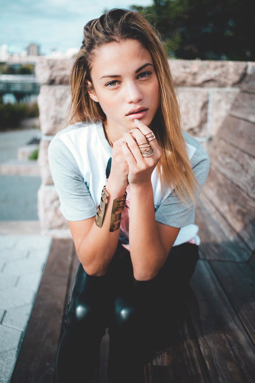 Schöne Frauen
 #106146495