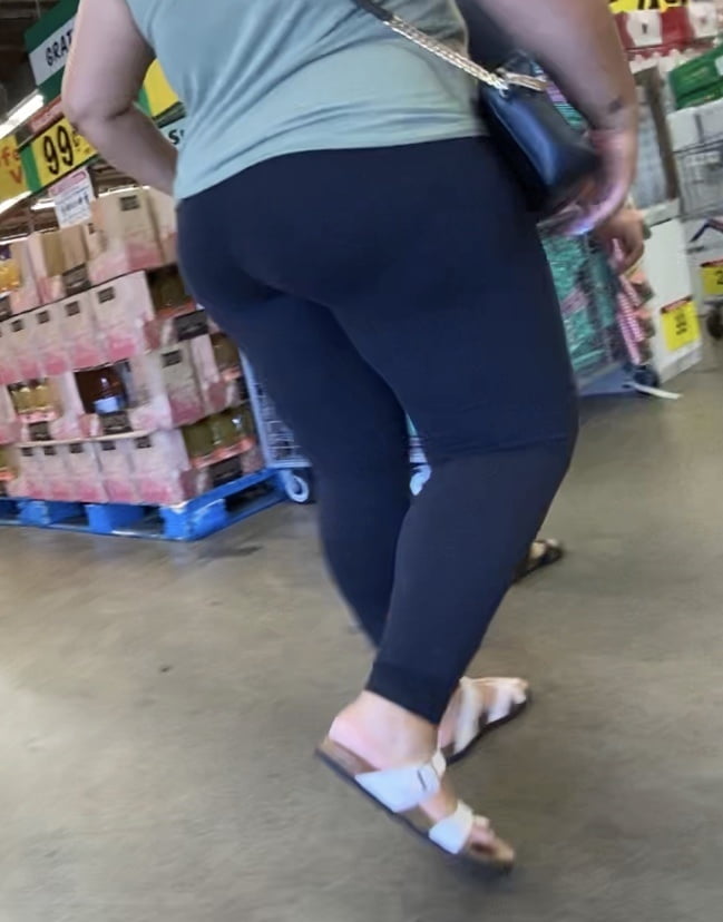 Random bbw and pawg asses young and mature thick milf gilf
 #95304585