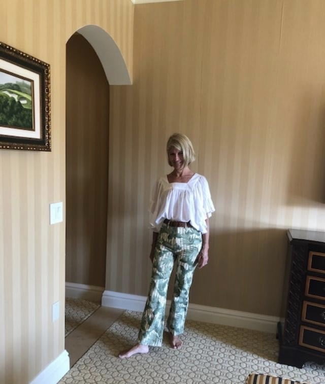 This mature blonde is fucking hot #80685929