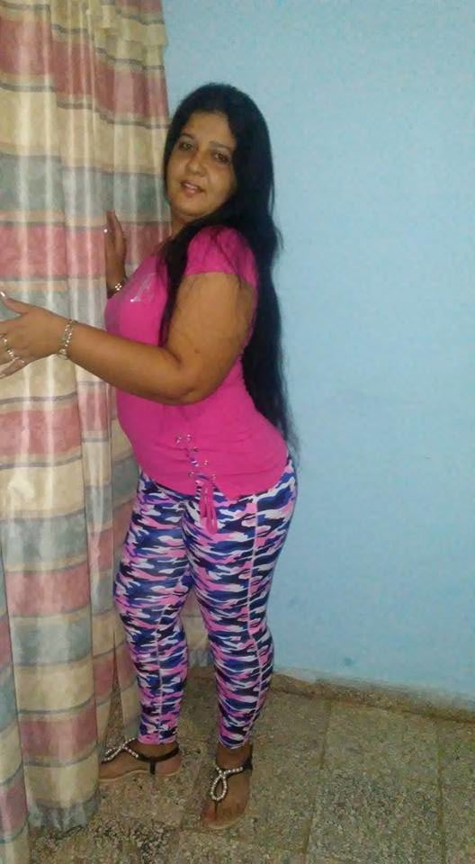 Rica cubana
 #89827179