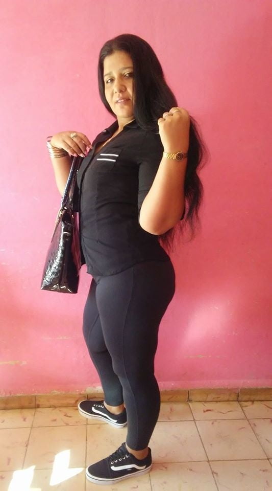 Rica cubana
 #89827196