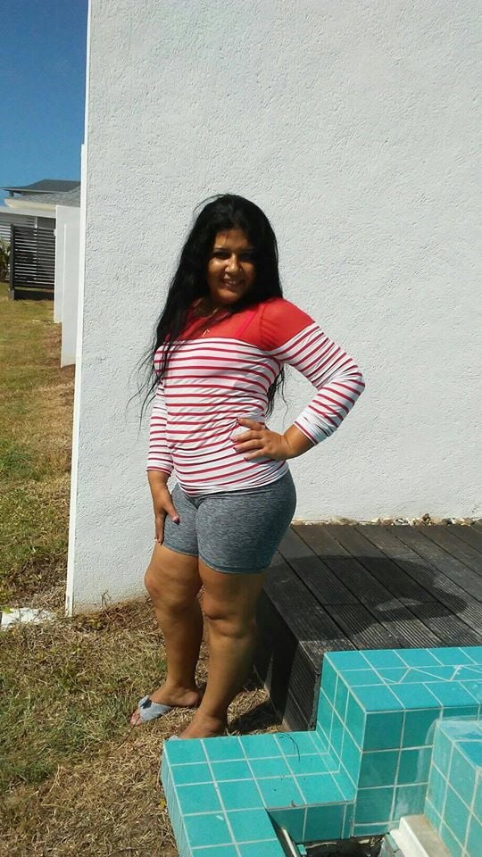 Rica cubana
 #89827217