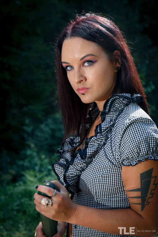 #mondayPussy #89457364