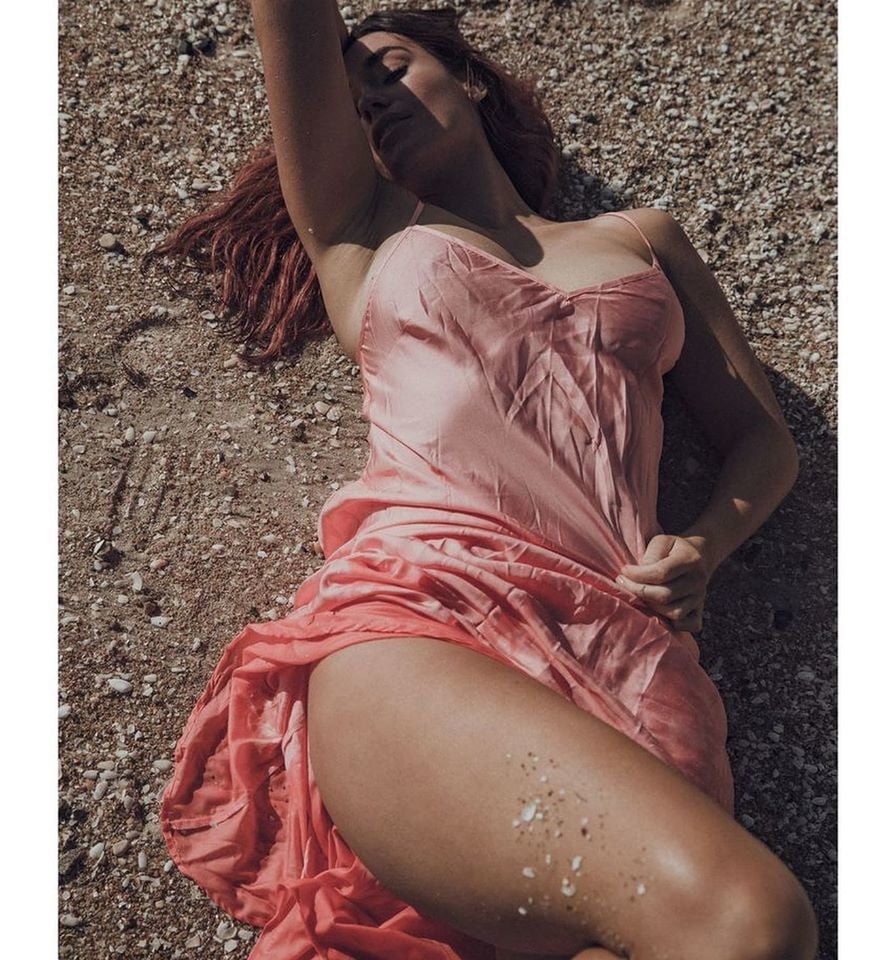 #mondayPussy #89457630