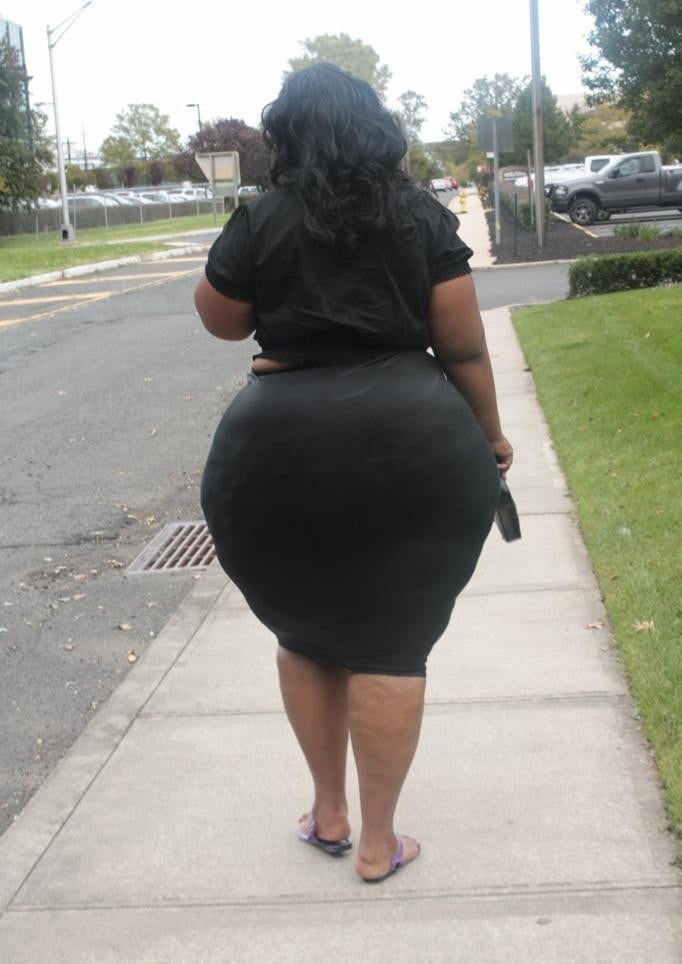 Zorras negras culonas
 #92045978