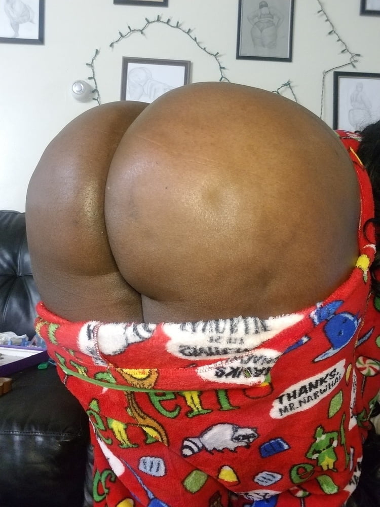 Zorras negras culonas
 #92046217