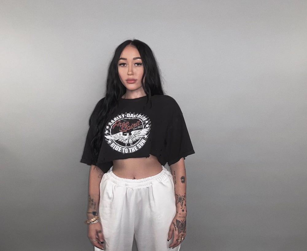 Noah Cyrus #103408949