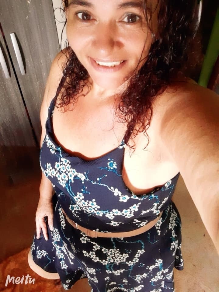 Rosi farias culona piernas hermosa madura culo maduro
 #97034634