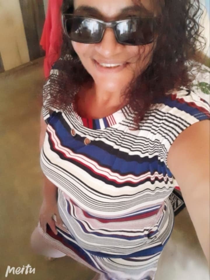 Rosi farias culona piernas hermosa madura culo maduro
 #97034653