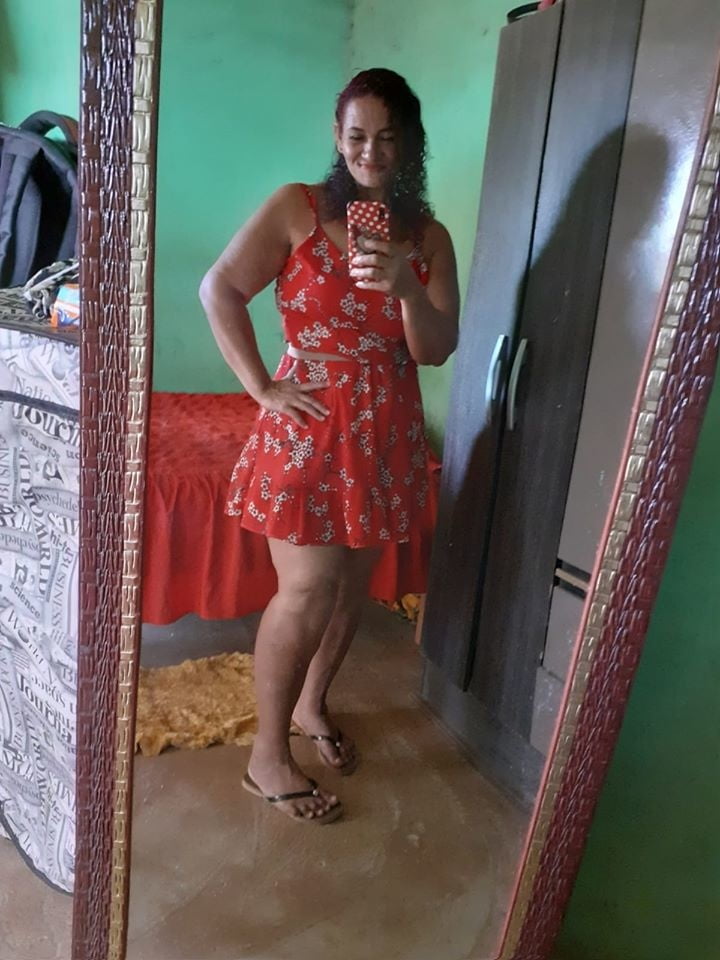 Rosi farias culona piernas hermosa madura culo maduro
 #97034683