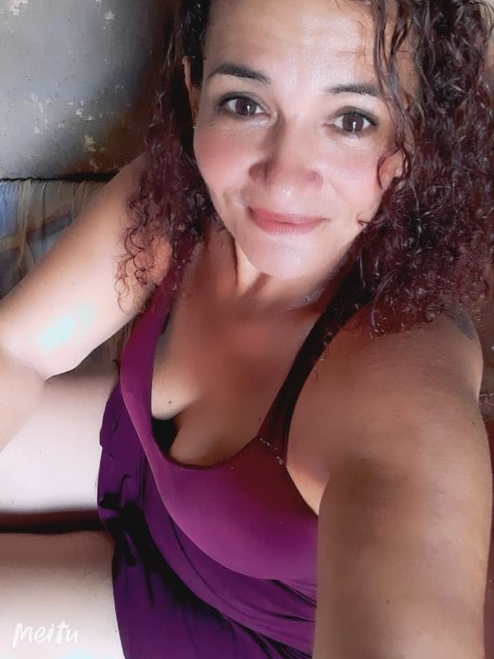 Rosi farias culona piernas hermosa madura culo maduro
 #97034687