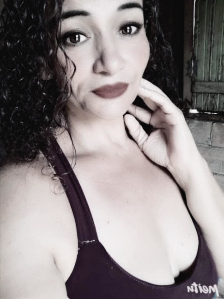 Rosi farias culona piernas hermosa madura culo maduro
 #97034697