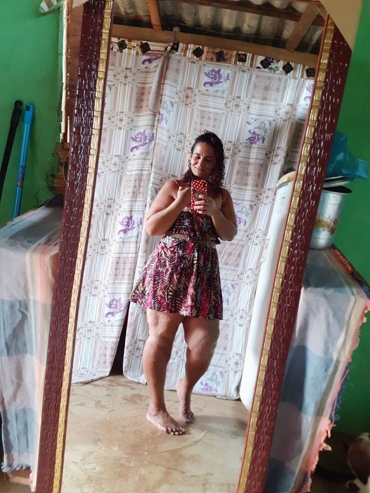 Rosi farias culona piernas hermosa madura culo maduro
 #97034714