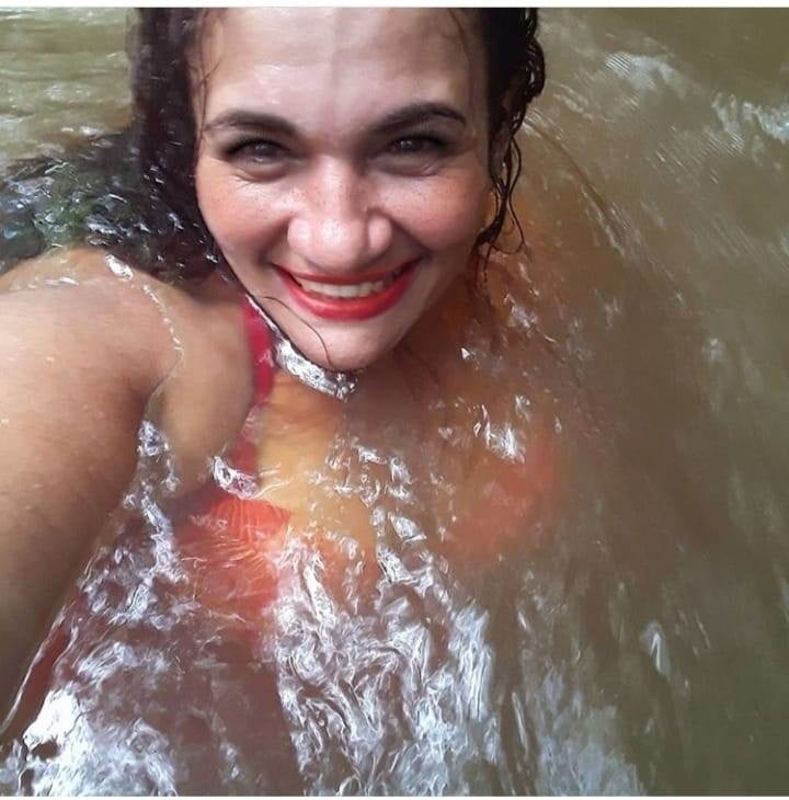 Rosi farias culona piernas hermosa madura culo maduro
 #97034718